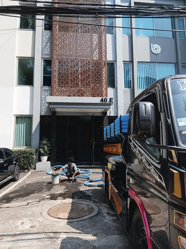 SEDOT WC JAKARTA SELATAN